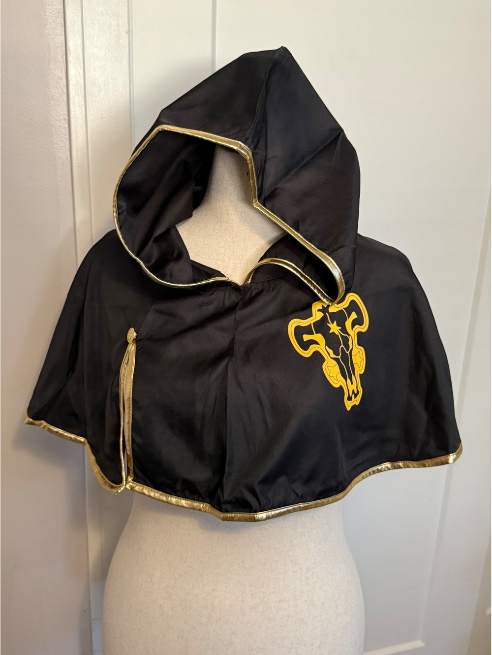 Anime Black Clover Asta Cosplay Cloak Hooded Cape Black with Headband
